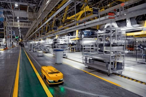 順義區(qū)委書記高朋 以創(chuàng)新驅(qū)動引領(lǐng)高質(zhì)量發(fā)展，牢牢把握商務(wù)信息咨詢新機遇